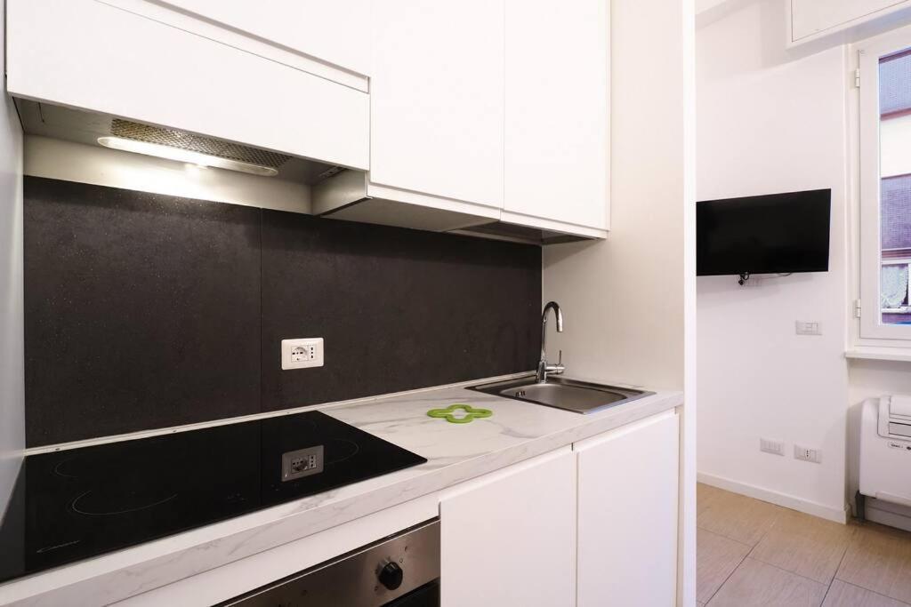 Contempora Apartments - Bilocale Via Verro ミラノ エクステリア 写真