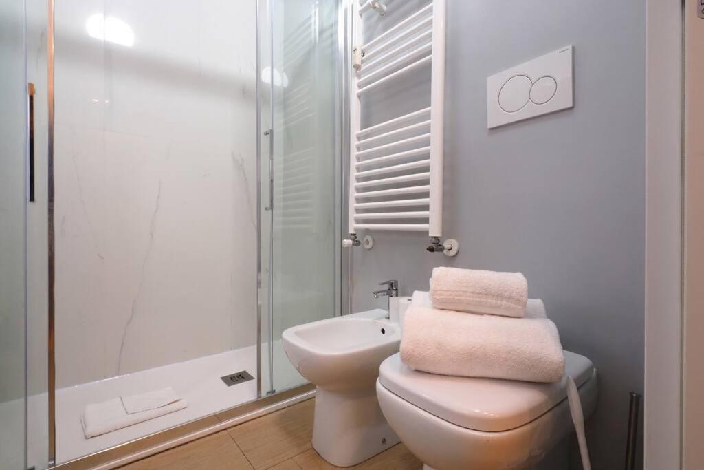 Contempora Apartments - Bilocale Via Verro ミラノ エクステリア 写真